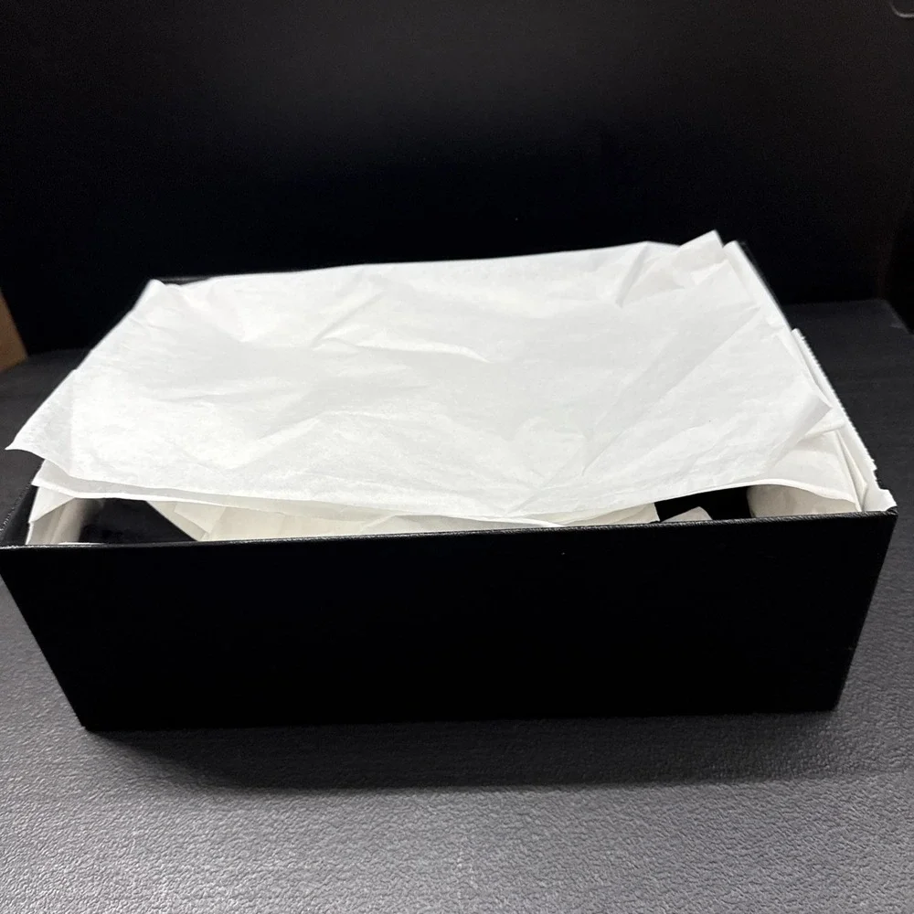 CHANEL authentic empty
